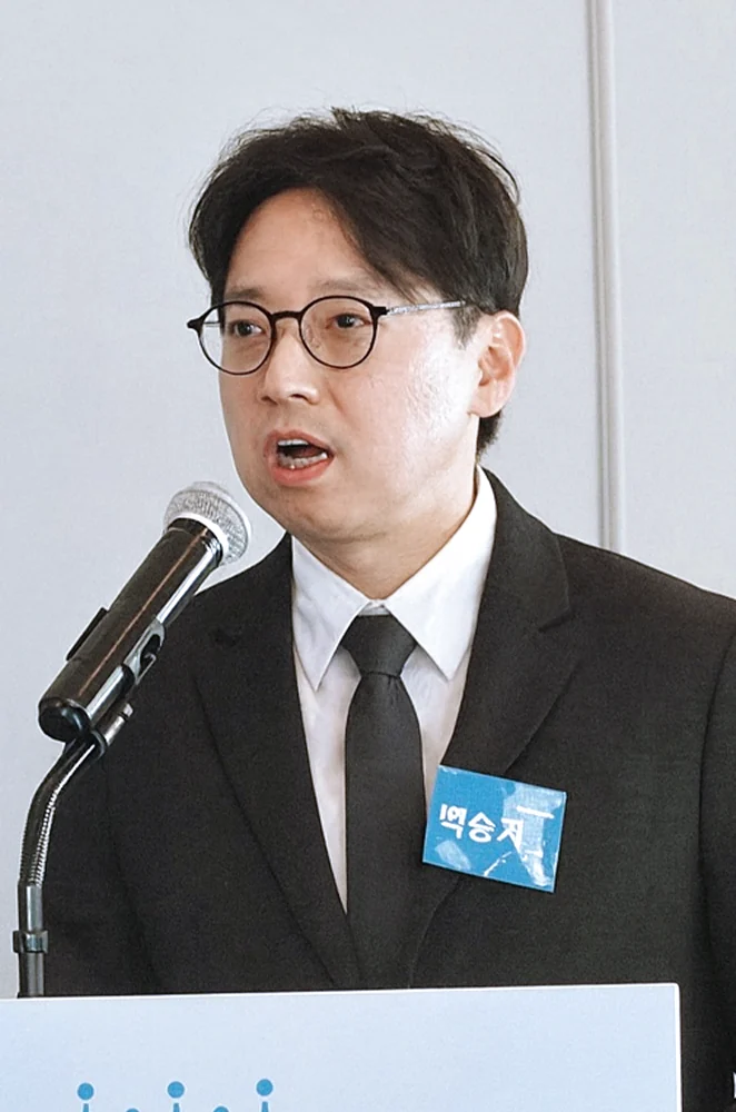 백승기