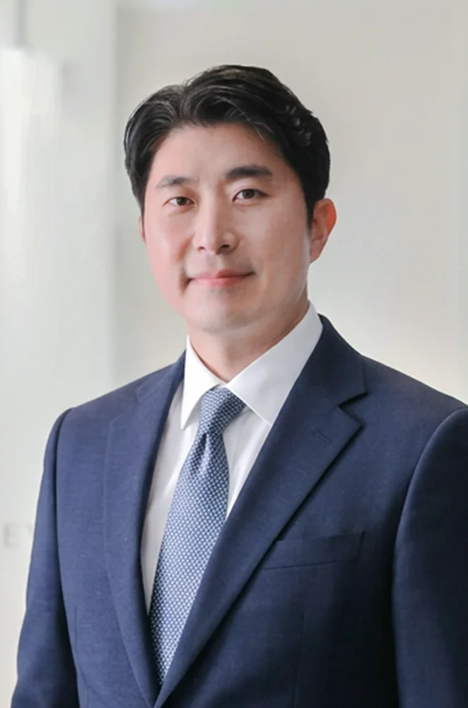 박지현